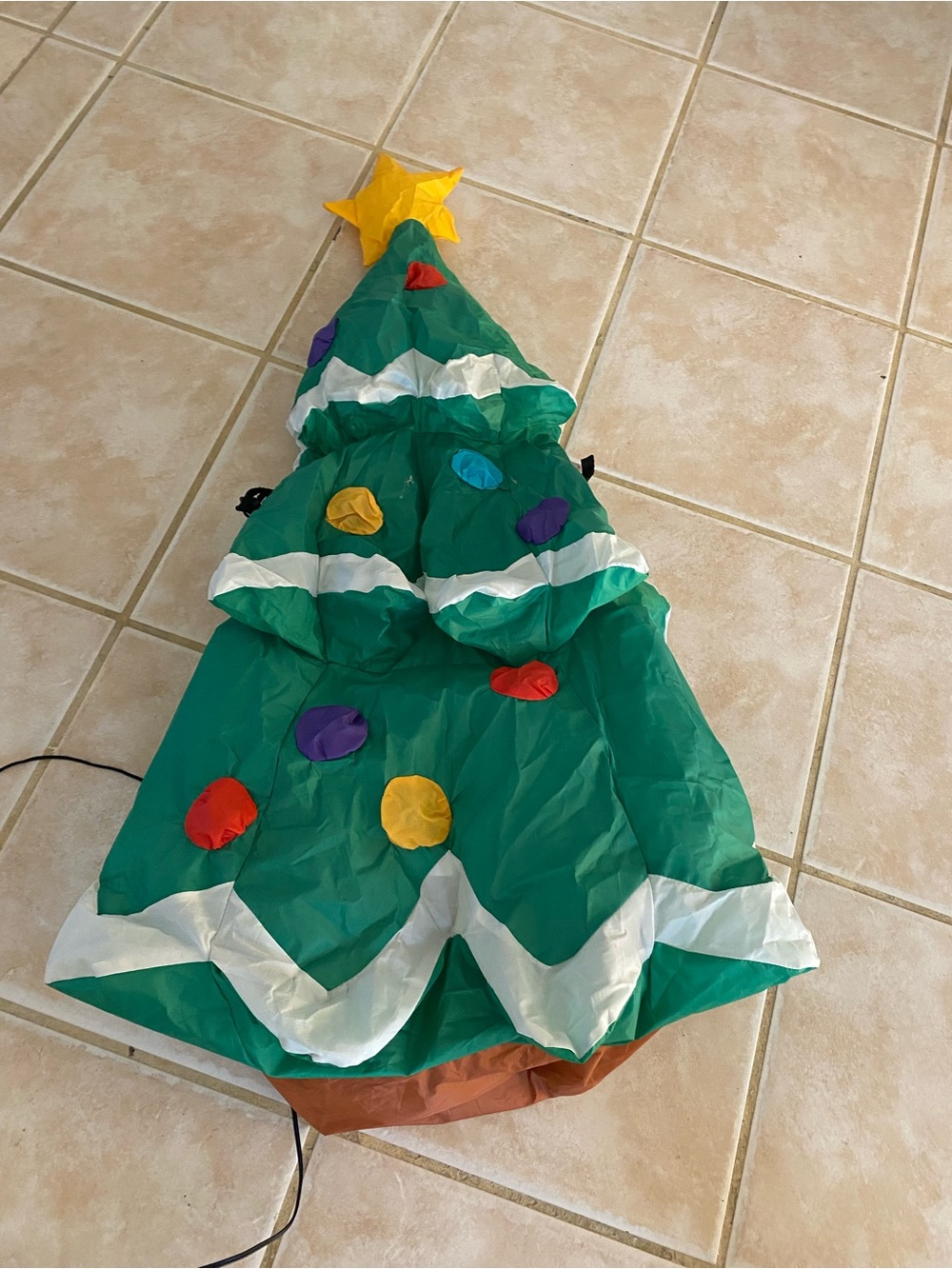 Christmas Tree Inflatable - Picture 1 of 2